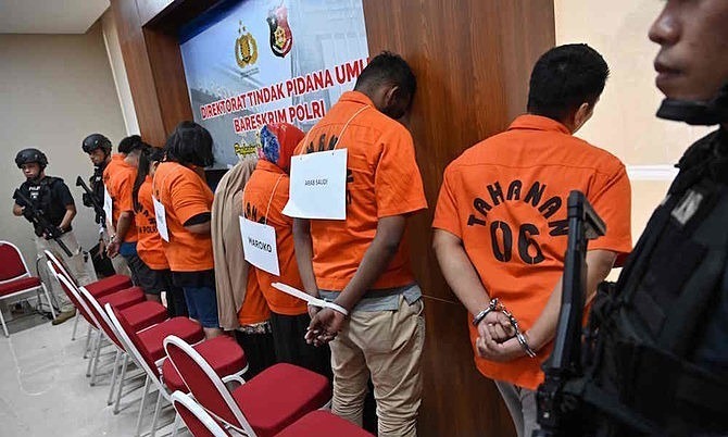 Indonesia Arrests 12 For Human Trafficking In Illegal Organ Trade ...